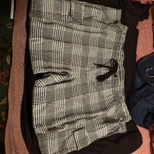 Cropped Lands End cargo pants